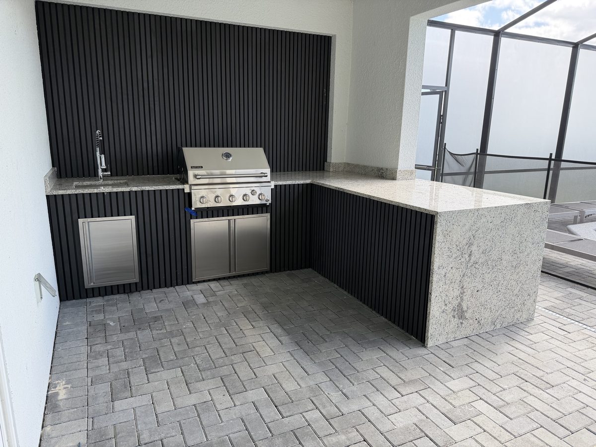 Outdoor Kitchen Waterfall Counter